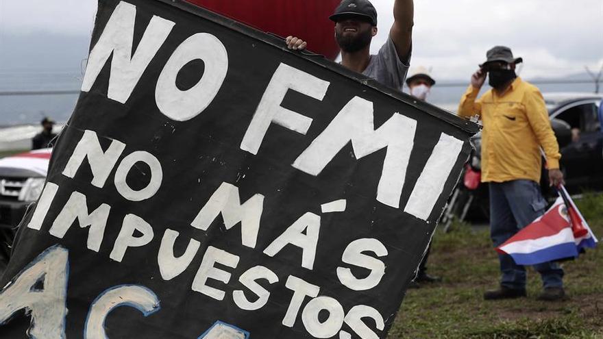 Costa Rica iniciará las negociaciones con el FMI la próxima semana