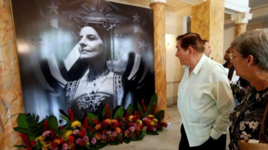 Cuba despide a su prima ballerina assoluta Alicia Alonso en un funeral masivo. Foto/EFE