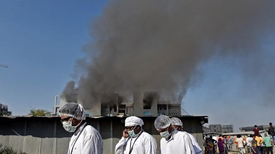 Incendio de fábrica de vacunas en India