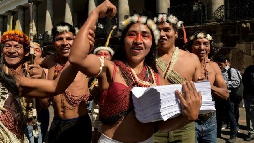 Indígenas de Ecuador sentenciados a 200 horas de trabajo por matanza
