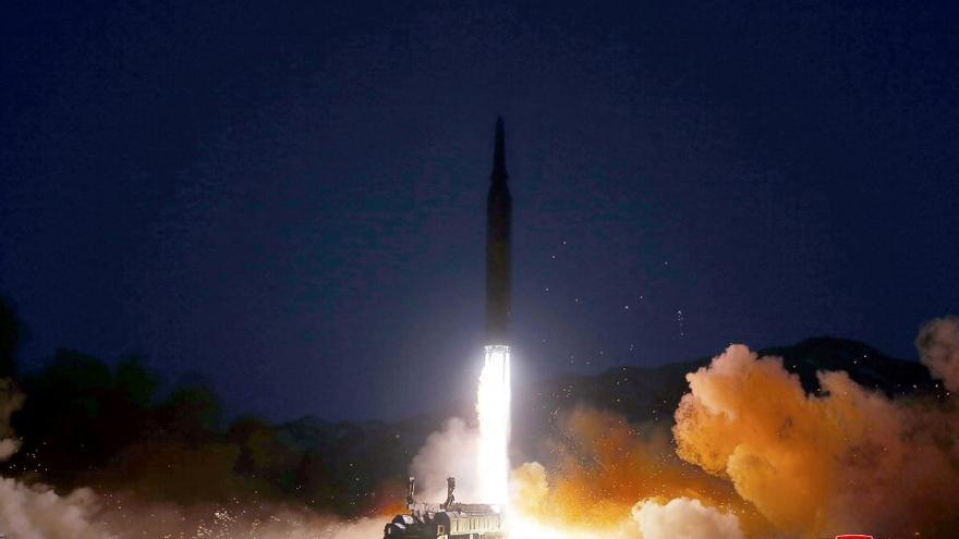 Corea del Norte dice que probó misil hipersónico.