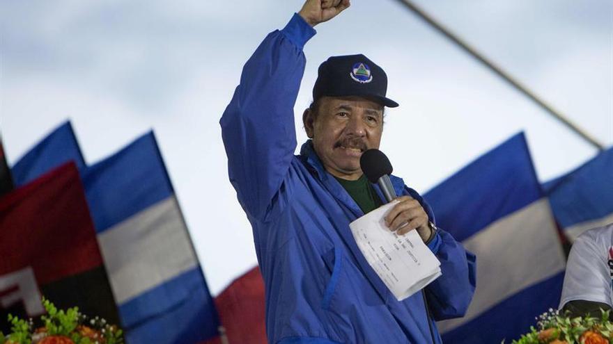 Ortega, quien se niega al diálogo, sostiene que el ingreso de la comisión por mandato de la Asamblea General de la OEA es una "injerencia" contra Nicaragua.