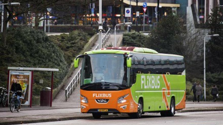 Un muerto y 17 heridos en un accidente de autobús entre Barcelona y Burdeos