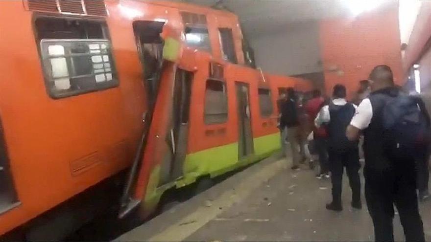 Un fallecido y 41 heridos al chocar dos convoyes en metro de Ciudad de México