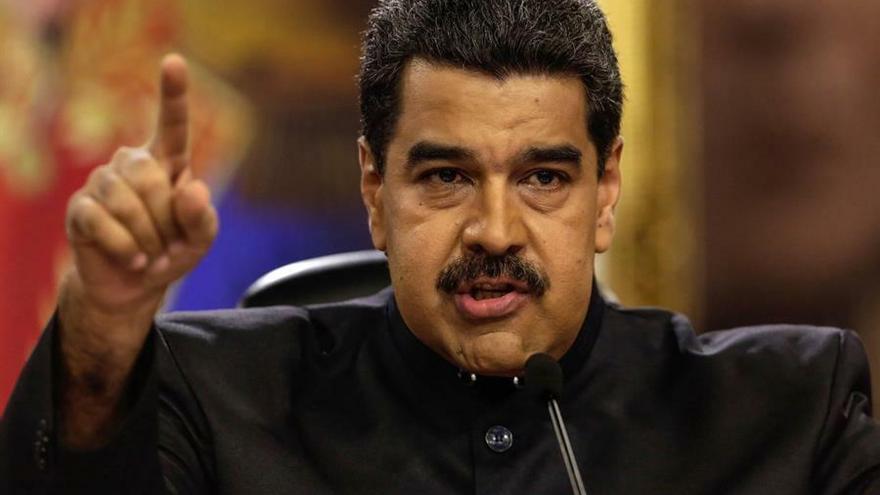En la imagen un registro del presidente de Venezuela, Nicolás Maduro, quien frenó las reuniones por considerar que el antichavismo aplaude el bloqueo de bienes estatales venezolanos en Estados Unidos.