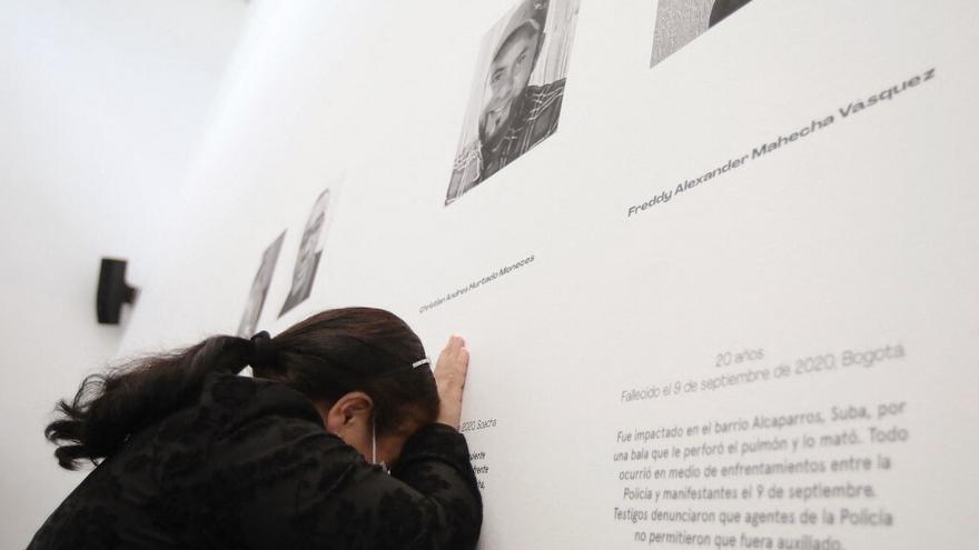 Vidas Robadas&#39;, la exposición que denuncia la brutalidad policial en  Colombia