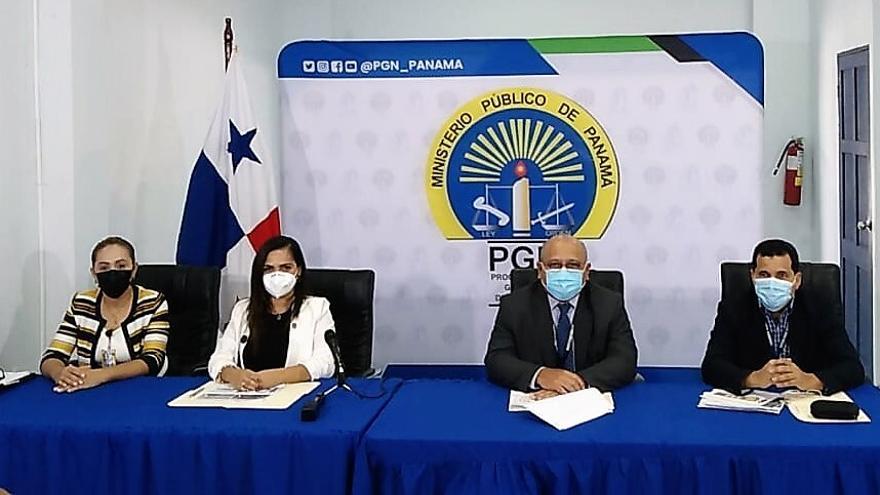 Los fiscales superiores Marcelino Aguilar (Herrera) y Diana Callender (Los Santos).