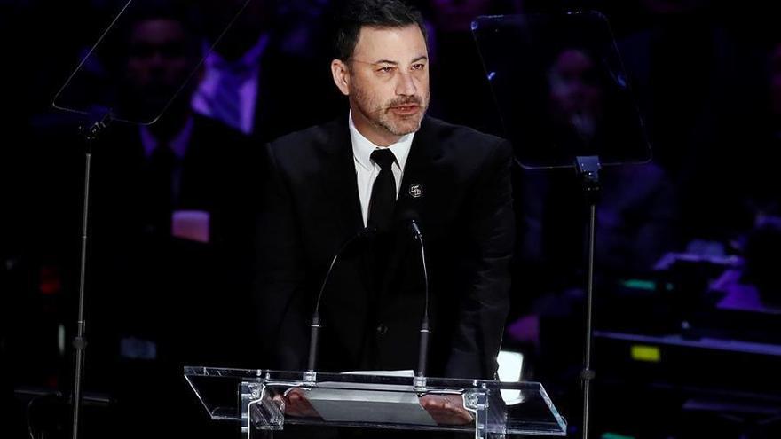 En la imagen el presentador de los Emmy, Jimmy Kimmel.