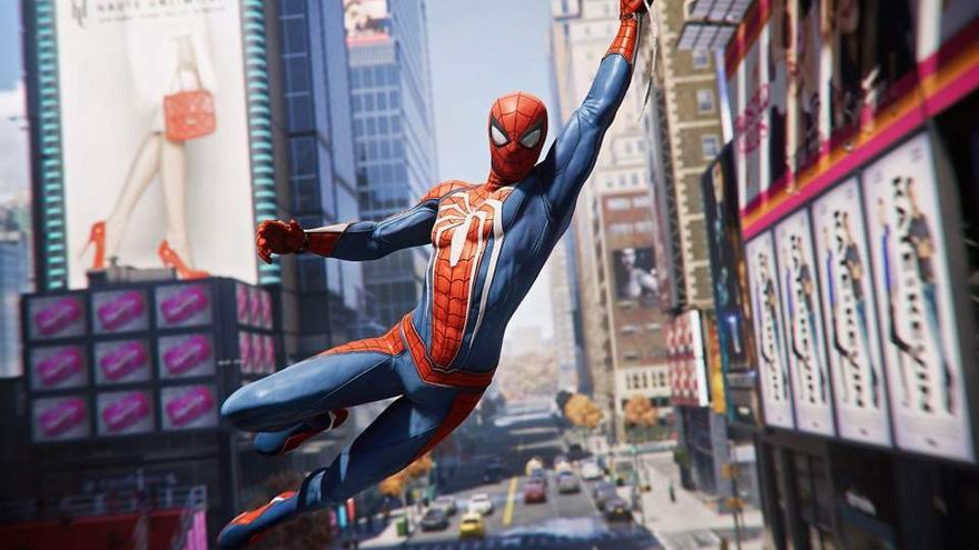 La telaraña de 'Spider-Man' se aferra a la más taquillera de EEUUsa